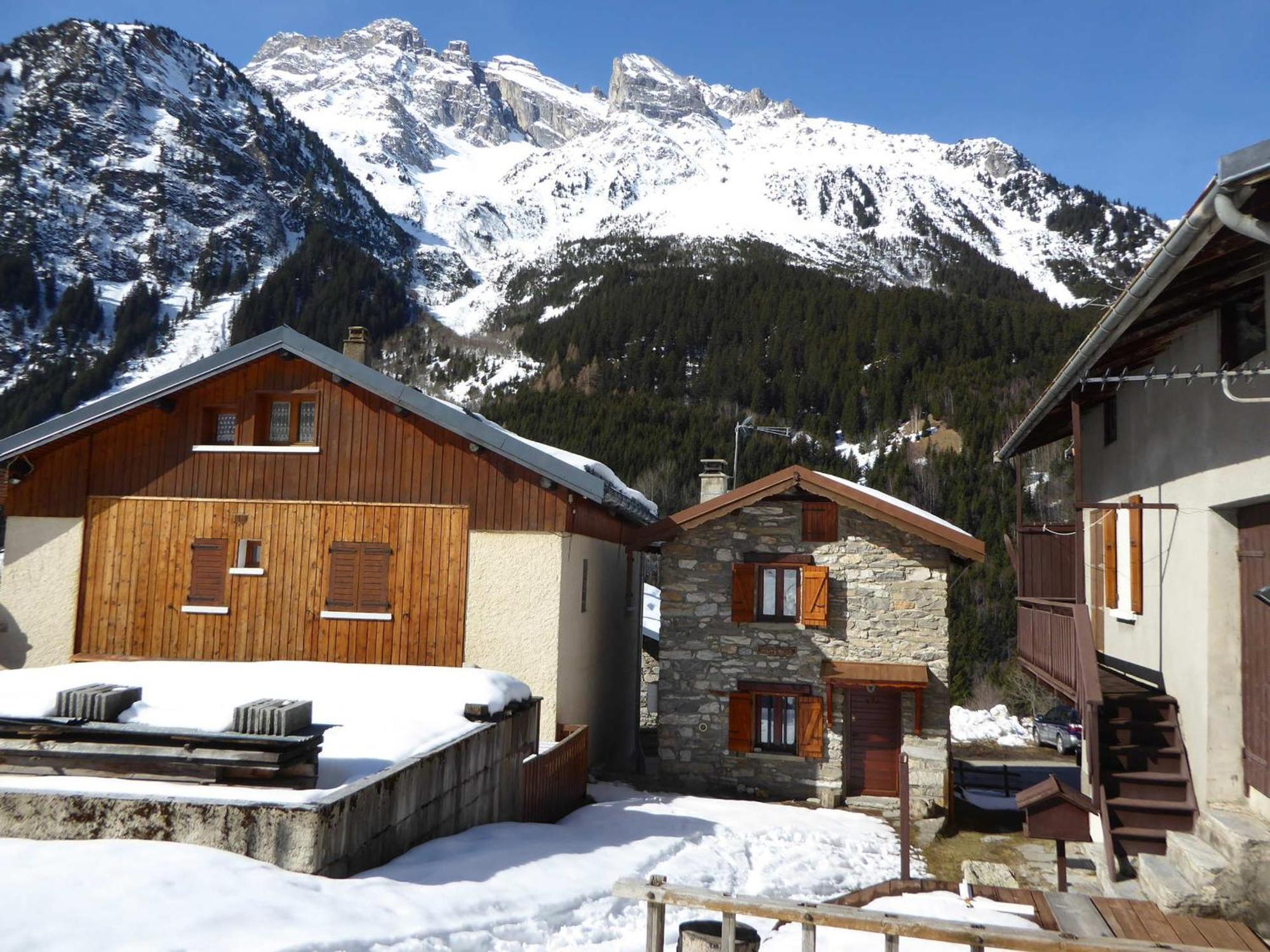 Chalet Pralognan-la-Vanoise, 3 pièces, 6 personnes - FR-1-464-16 Villa Esterno foto